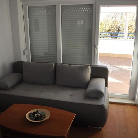 Apartment Katnić 1-2-3 Crikvenica Bagian luar foto