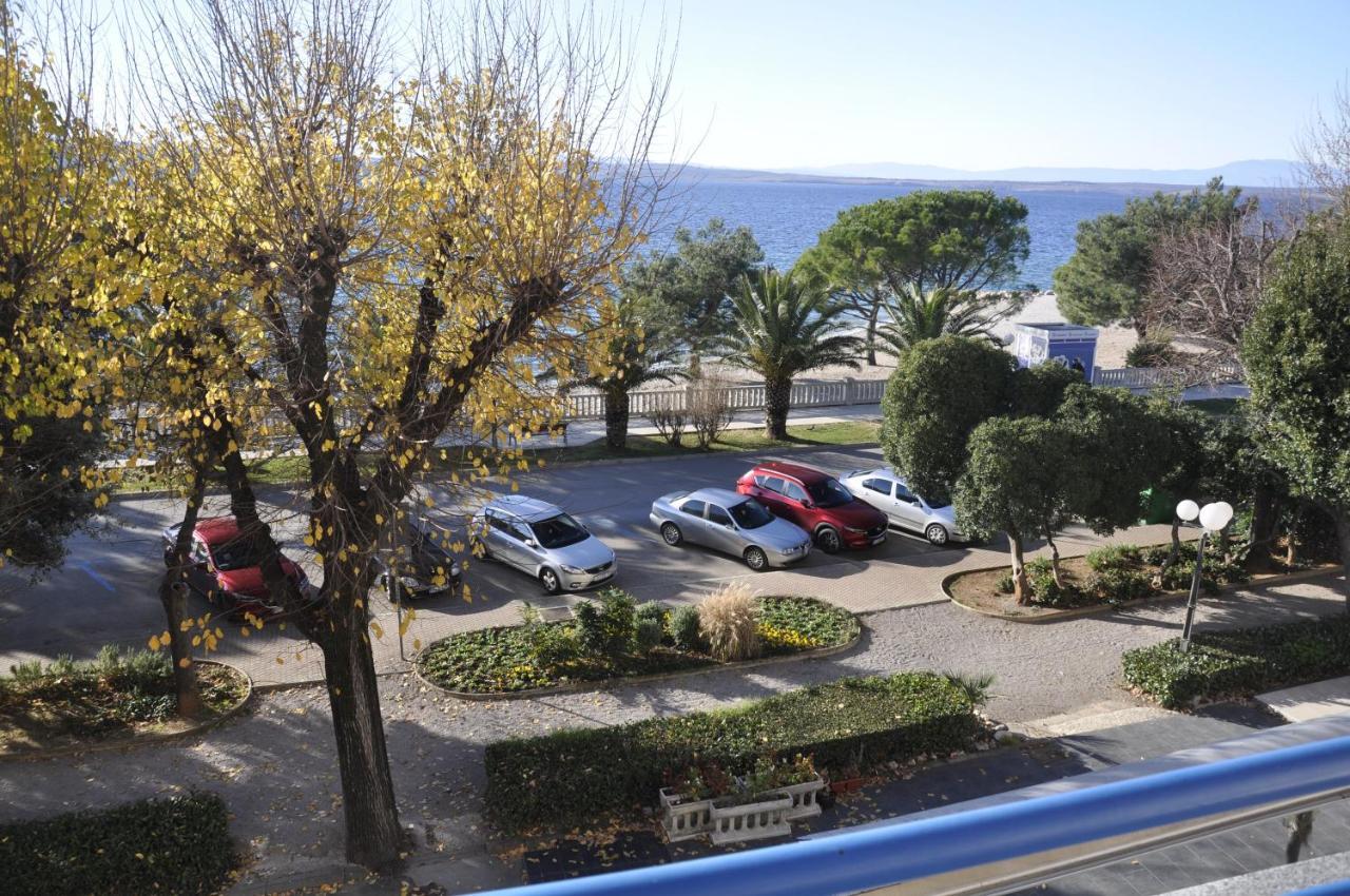 Apartment Katnić 1-2-3 Crikvenica Bagian luar foto